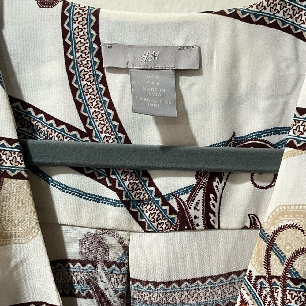 H&M Paisley Button Down Belted Midi Dress | Size 8 - Picture 6 of 7